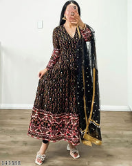 Viscose Velvet Heavy Anarkali Umbrella Embroidery Kurti