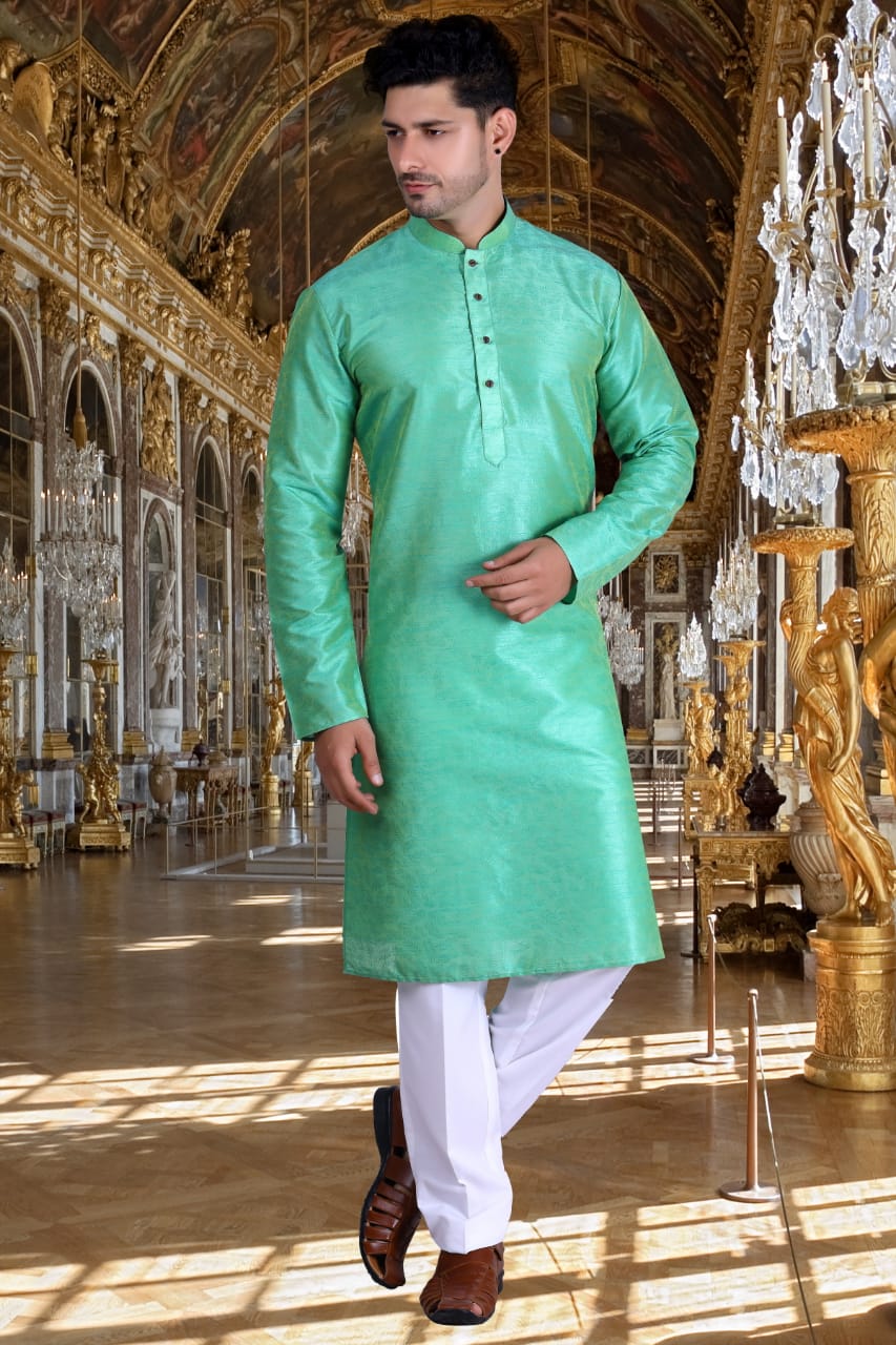 Latest Stylish Classy Rich Look Attractive Solid Ethnic Wear Dashing Mens Silk Kurta Payjama Set