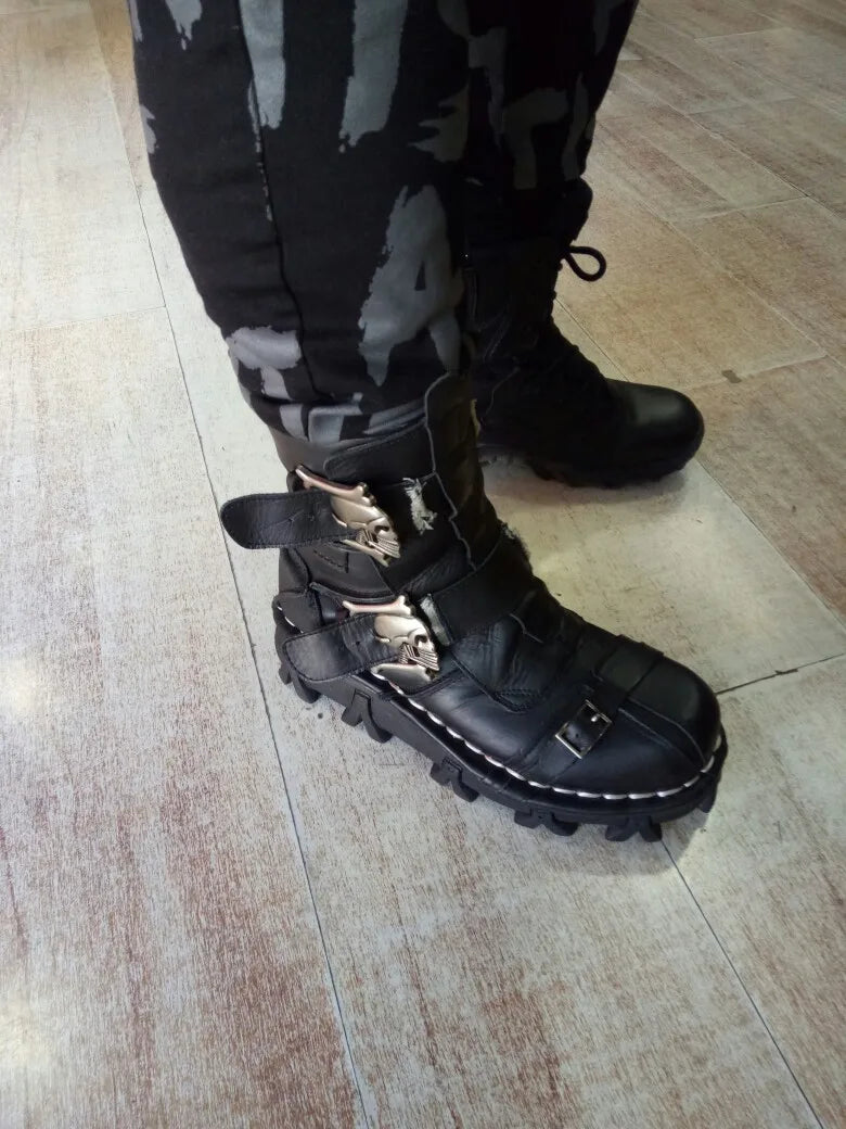 Men's Cowhide Genuine Leather Motorcycle Boots Military Combat Boots Gothic Skull Punk Boots