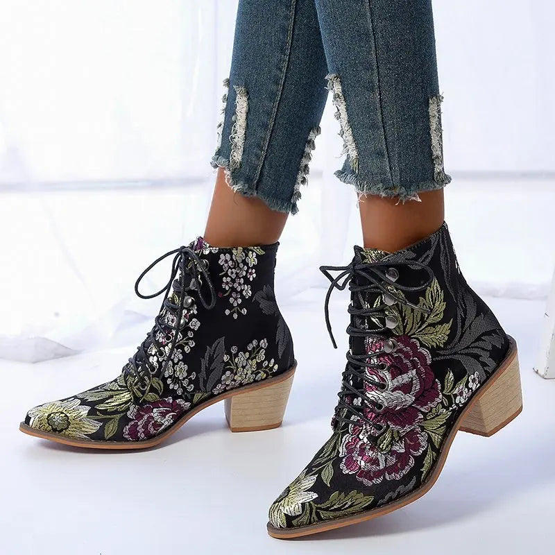 Fashion Retro Women Boots Embroider Ethnic Ankle Boots