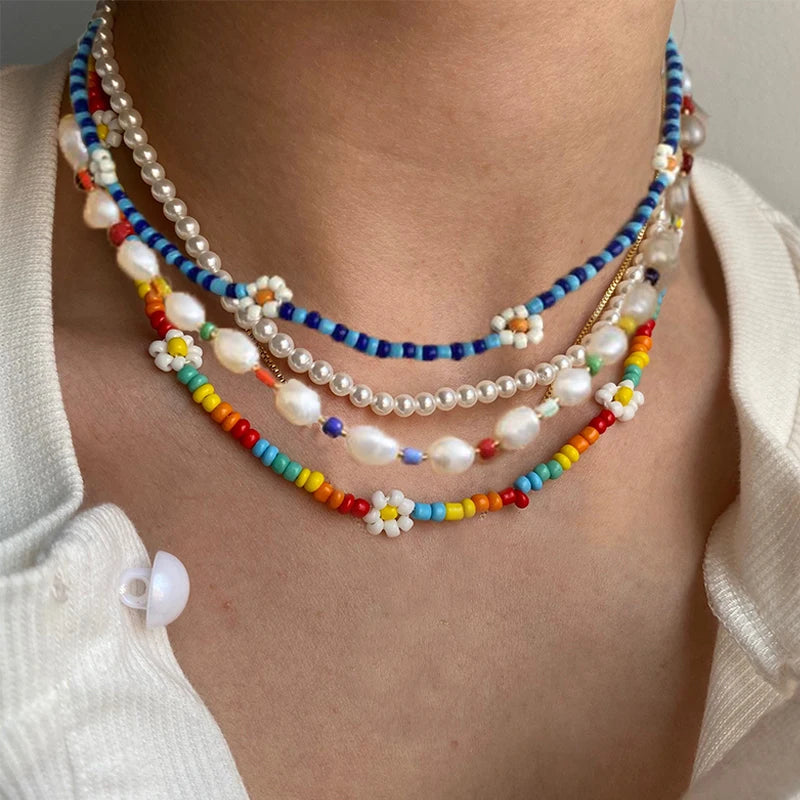 2024 New Lovely Daisy Flower Colorful Beads Pearl Clavicle Choker Necklace for Women Girls Spring Summer Jewelry Wholesale