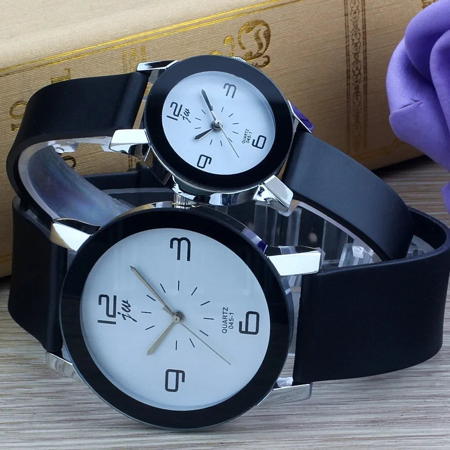 Casual Quartz Women Watches Men Clock Leather Strap