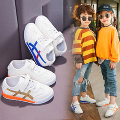 Wihte Casual Shoes For Kid's