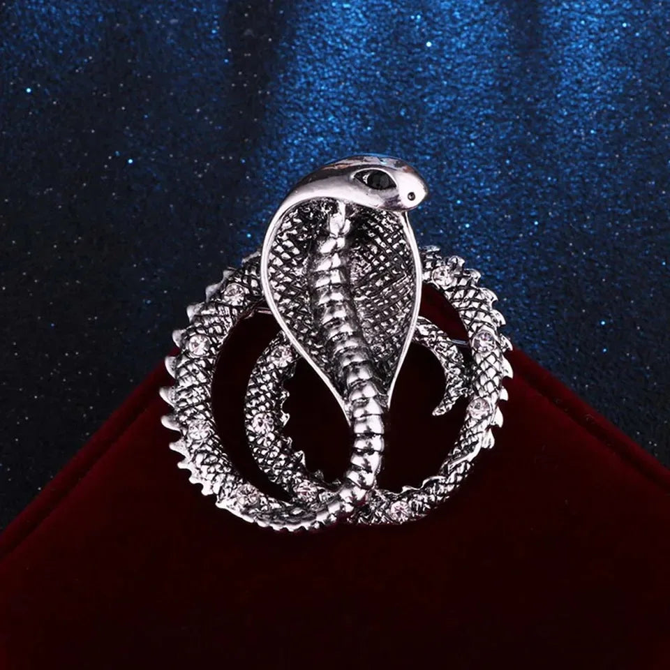 Fashion Vintage Creative Snake Brooch For Women Accessories Retro Crystal Animal Brooches