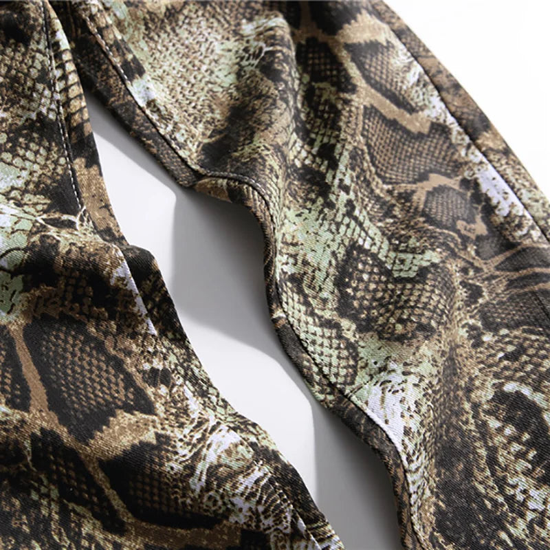 Men's fashion snakeskin print jeans