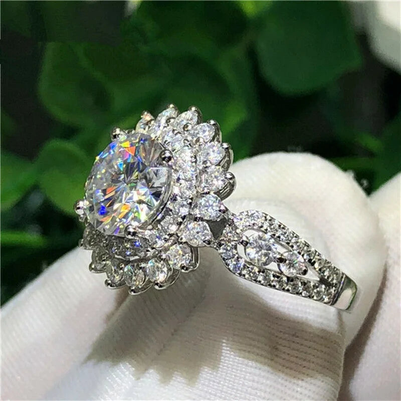 Wedding Rings for Women Luxury Fashion Inlaid with White Zircon Stones Ring Jewelry