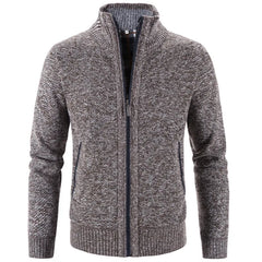 New Spring Autumn Knitted Sweater Men Fashion Slim Fit Cardigan Men Causal Sweaters Coats Solid Single Breasted Cardigan men