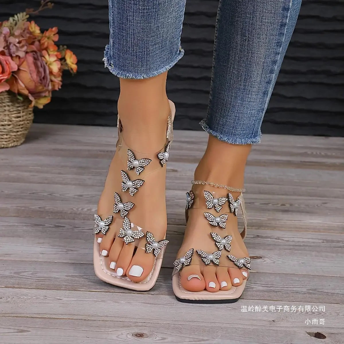 Rhinestone Butterfly Sandals Women New Summer Fashion Large Size Lightweight Slippers