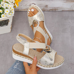 Metal Decoration Women Platform Sandals for Summer