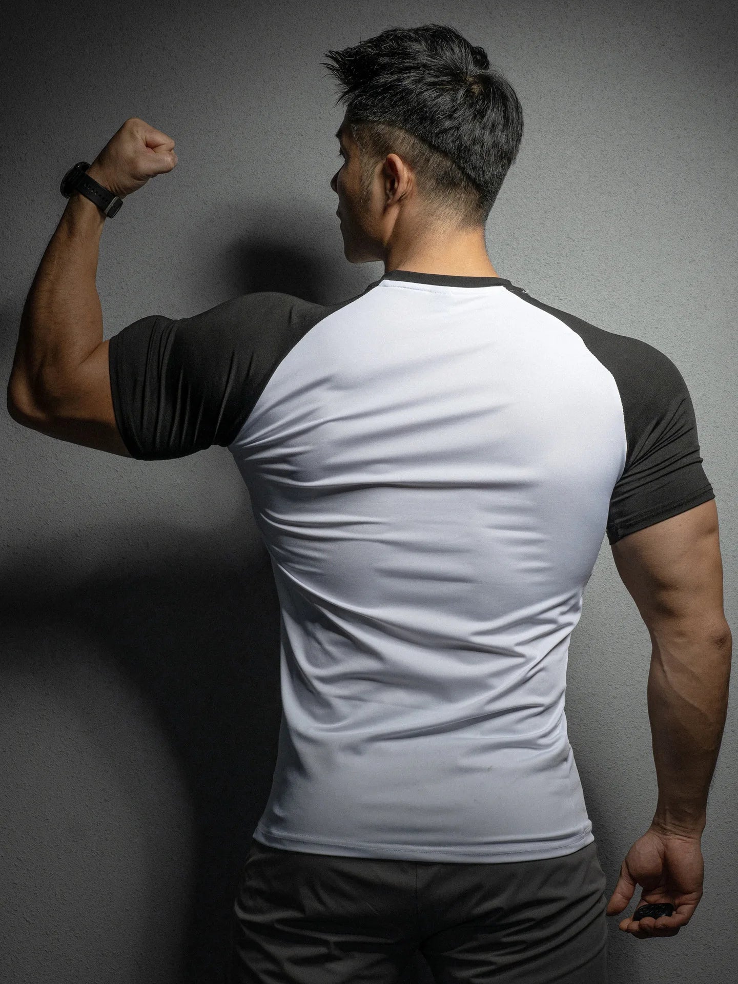 Men Summer Short Sleeve Fitness T Shirt Running Sport Gym Compression T Shirt