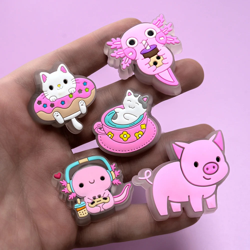 LED Shoe Charms Cute Animals Cat Pig Christmas Tree Luminous Shoe Buckle Pins for Women Clog Accessories Jeans Pendant