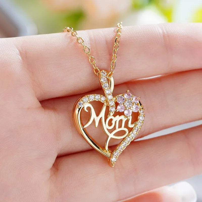 Mother's Day Necklace for Mom Luxury Trendy Craved Pendant