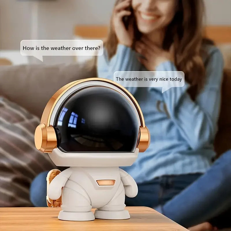 New wireless Bluetooth astronaut astronaut speaker TWS couplet cute desktop space robot subwoofer Bluetooth speaker