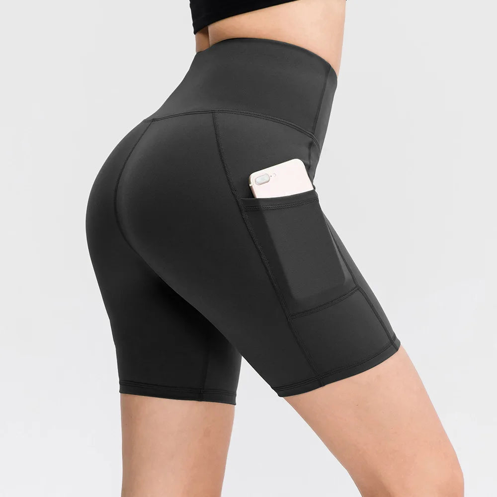 Sports Shorts with Pockets Skin Friendly Tight Fitting High Elasticity Quick Drying Fitness Shorts