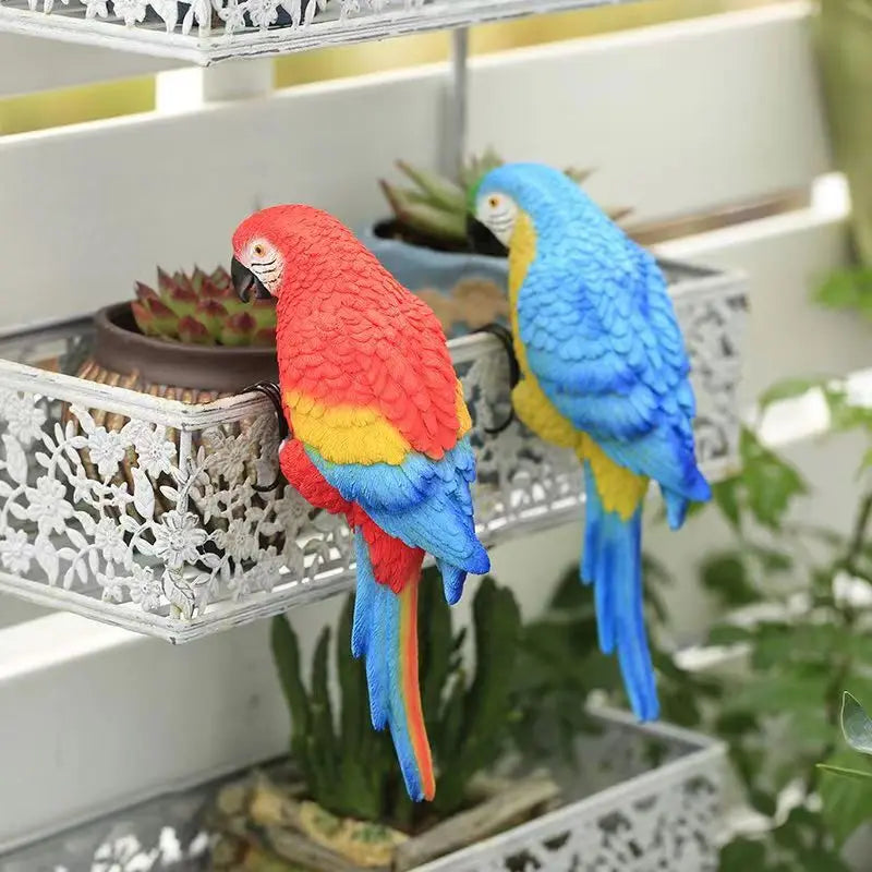 Parrot Decoration in Pastoral Style Resin Parrot Garden Decoration Tropical Bird Sculpture Garden Courtyard Potted Plant