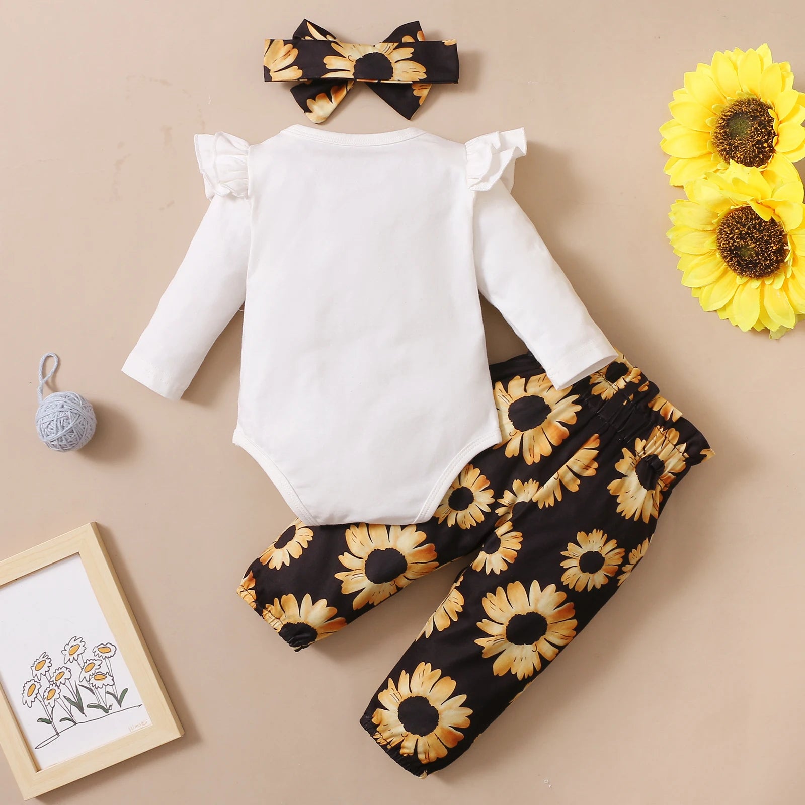 Round Neck Sunflower Letter Printing Long Sleeve Pants Fashion Set