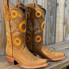 New Women Coffee Brown Embroidery Boots