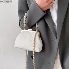 Women's Party Clutch Wedding Crossbody Bag Totes Stylish Pearl Clip Bag 2