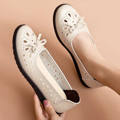 Sandals Soft Sole Leather Shoes Anti Slip Middle and Old Age Hole Shoes Women's Flat Sole Anti Slip Hollow Breathable