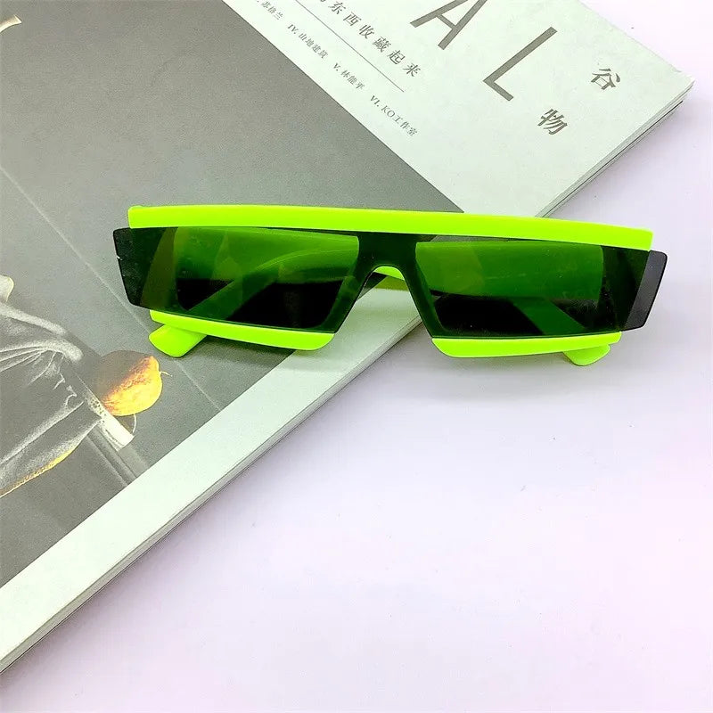 2023 Kids Fashion Sunglasses One-Piece Irregular Frame Sun Glasses Boys Girls Outdoor Traval Uv400 Protection Sunshade Goggles