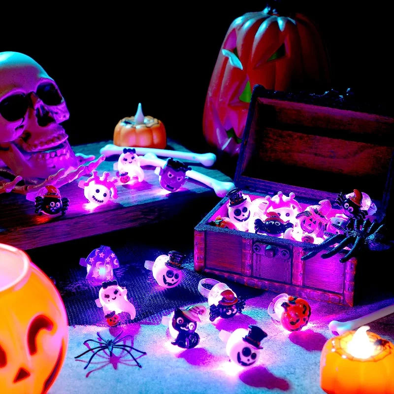 LED Luminous Halloween Rings Creative Pumpkin Ghost Skull Glowing in Dark Finger Rings Toys with Lights