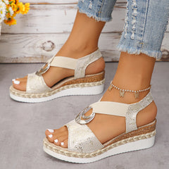 Metal Decoration Women Platform Sandals for Summer