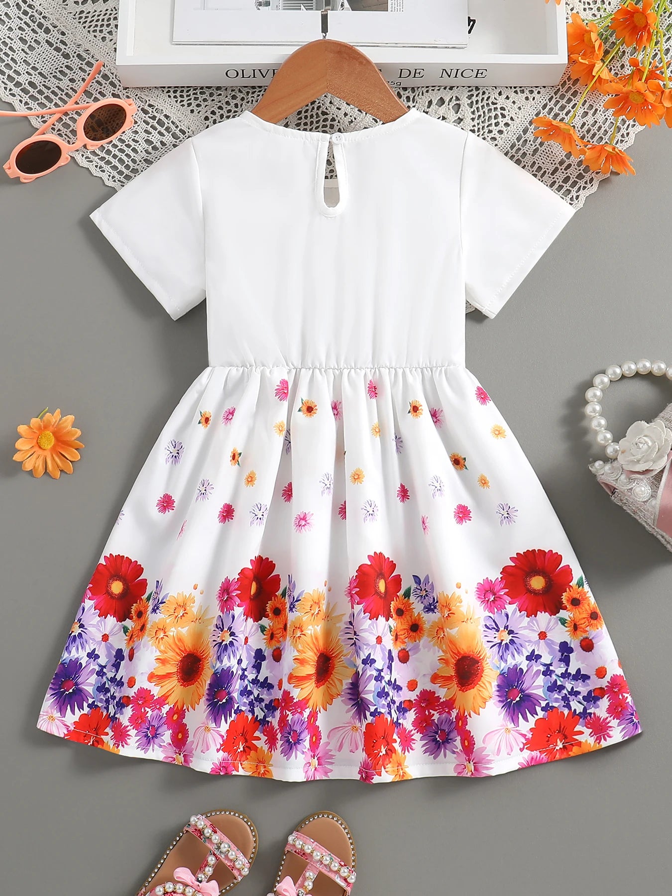 Girls' dress, summer petal pattern dress, fashionable and beautiful sweet girl