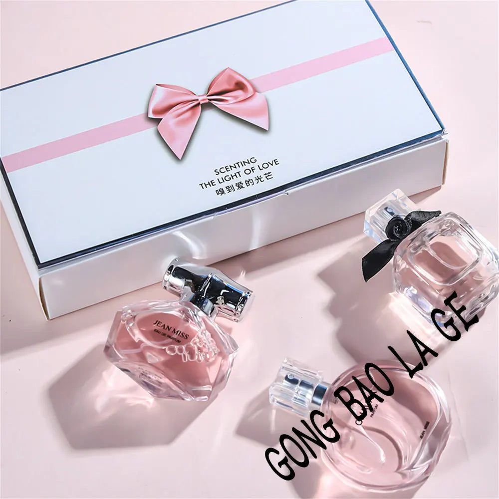 Brand 90ml Gift Box 3PCS Set Women Perfume Spray Exudes Eau De Parfum