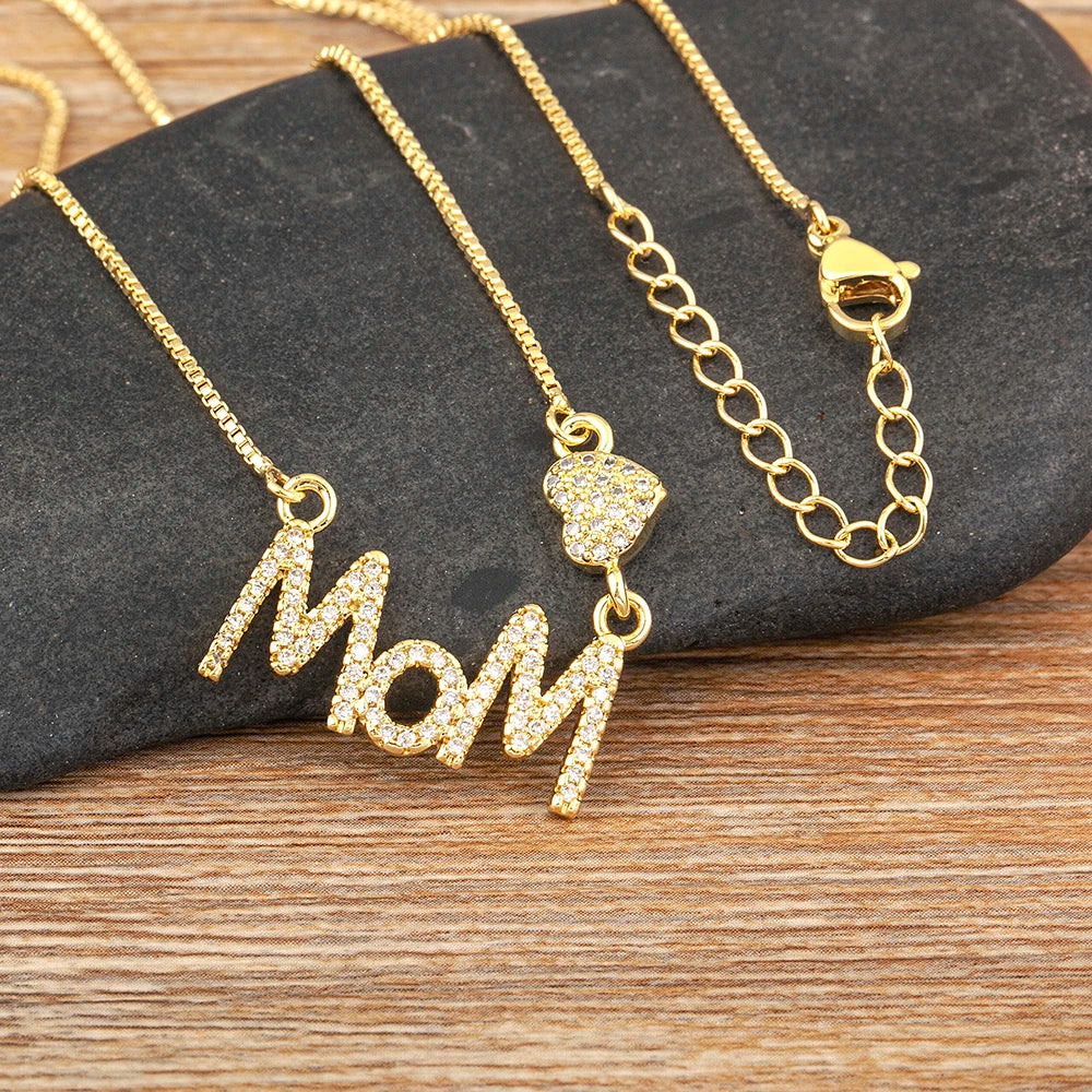 Love Heart Pendant Mother's Day Birthday Party Mom Letter Necklace