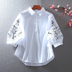 Casual Embroidery Flower Loose Top Shirt 2022 New Fresh Literature and Art Lantern Sleeve Western Style Shirt Women's Top Summer