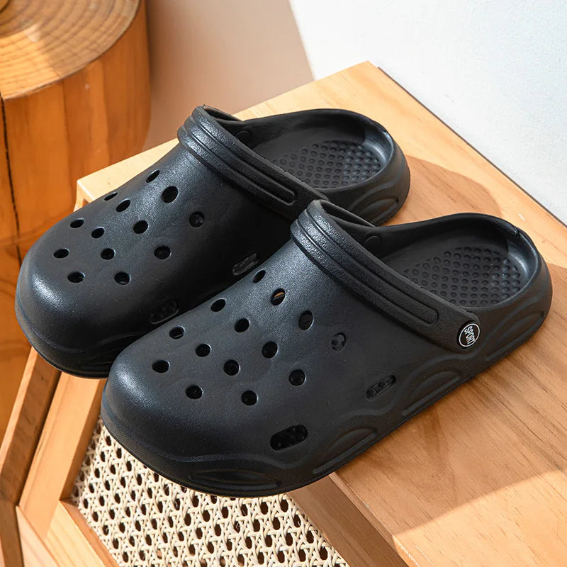 Summer Fashion Sandals Waterproof Slippers Men Shoes Outdoor Slides Soft Sole Garden Shoes Clogs