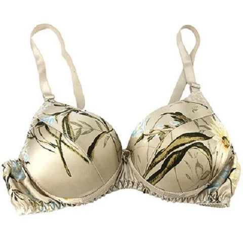 Good quality, affordable, breathable silk bra, thin, without steel rings, inside and outside