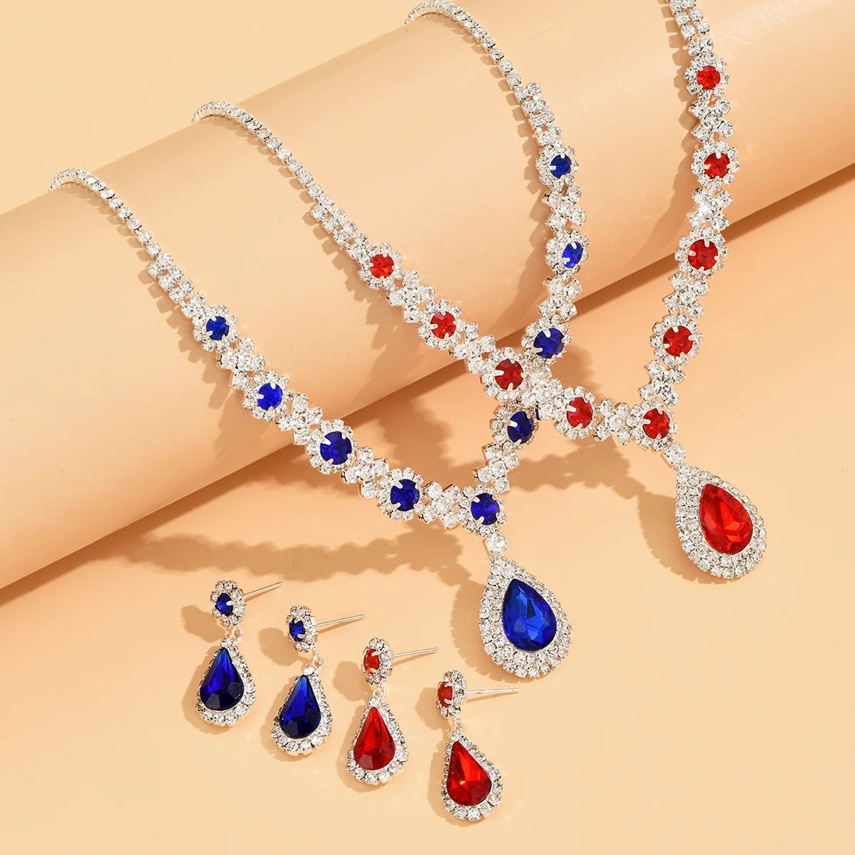 Fashion Diamond Necklace Earrings Set for Women