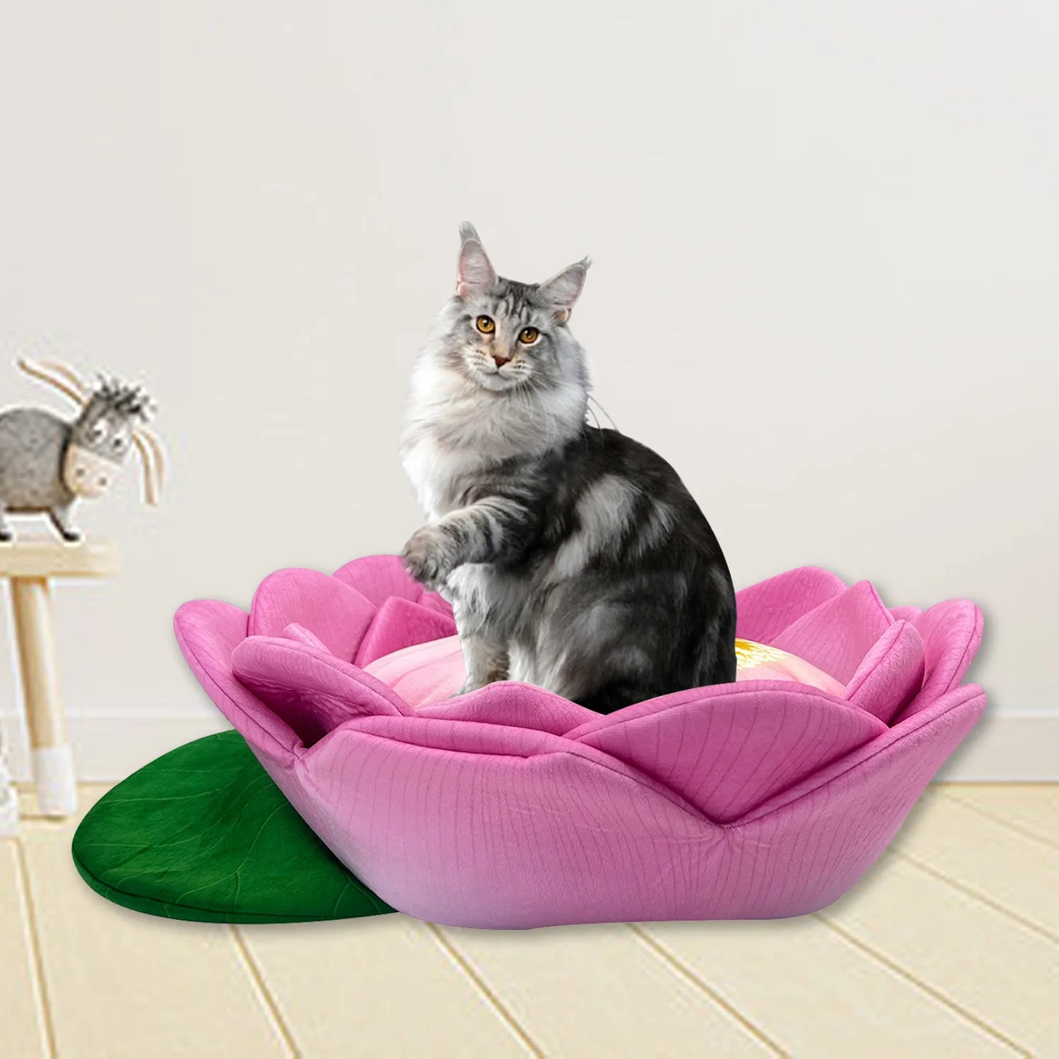 Cat Accessories Soft Sofa Cozy Round  Plush Multi Made Washable Chew Proof Eco Friendly Luxury Pet Cat Dog Beds and Furniture