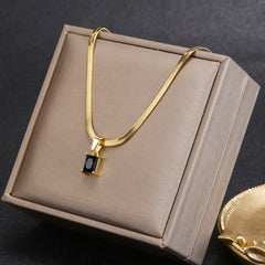 Elegant Green Zircon Snake Chain Necklace For Women Shiny Crystal Pendant Necklace