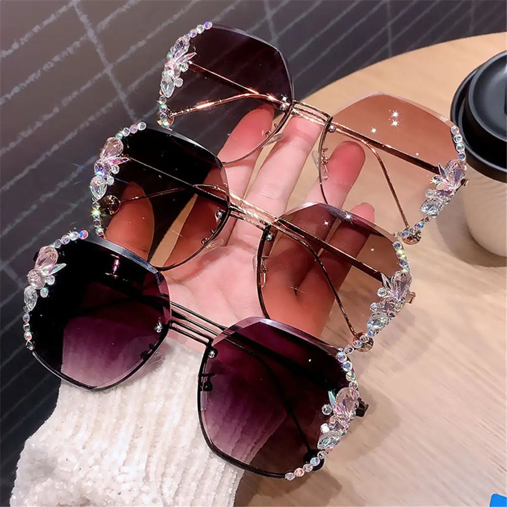 Women's Sunglasses Luxury Brand Designer Vintage Rimless Rhinestone