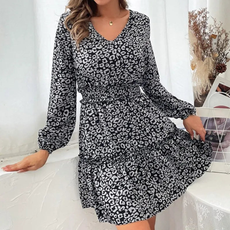 Women New Spring And Summer Cake Skirt Slim Fit Black And White Printed V-neck Long-sleeved Knee-length Short Skirt Dress Women