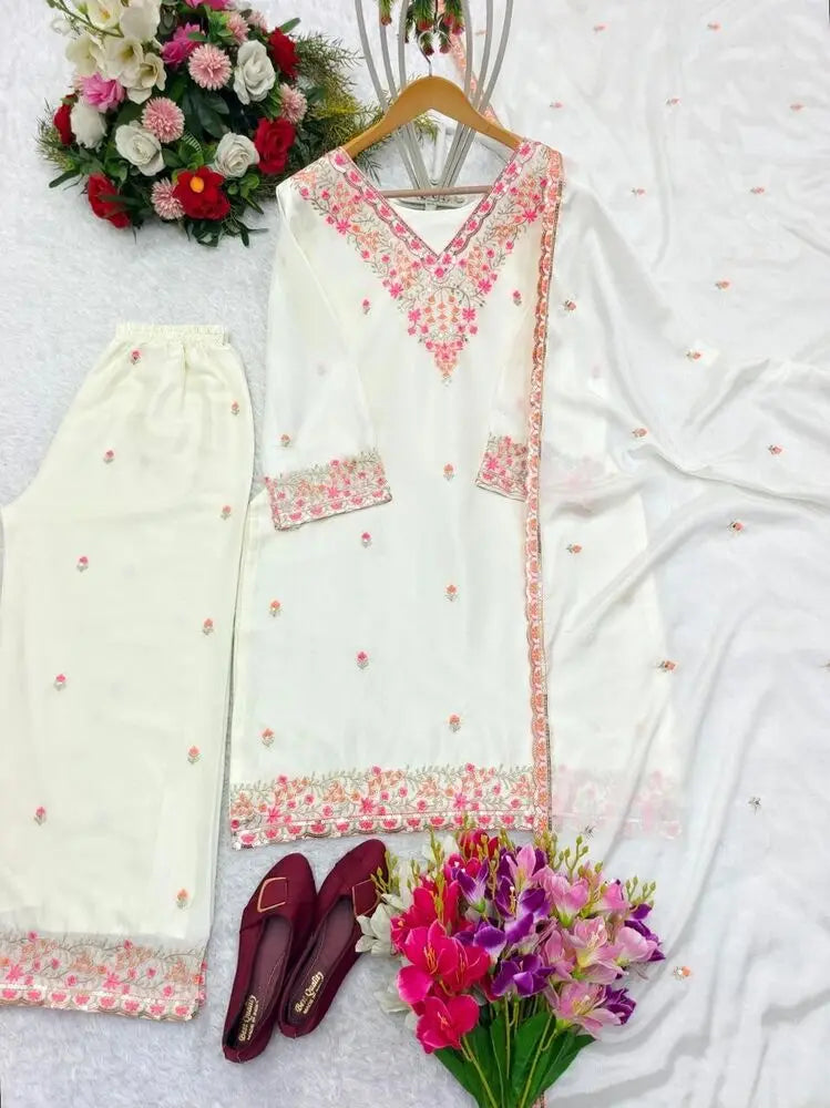 V-neck Embroidery Salwar Kameez Dress Party Wear Suit Wedding