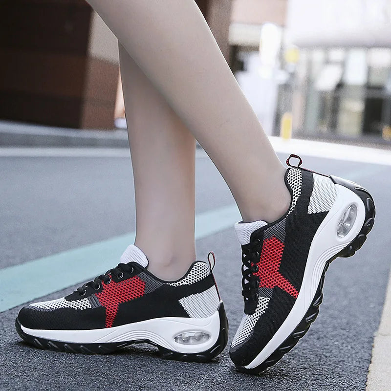 Walking Shoes Spring Autumn Casual Sport Shoes Lightweight Air Cushion Running Shoes Soft Mesh Breathable Woman Rock Shoes