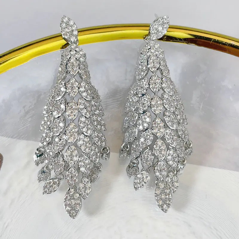 Bilincolor Crystal Clear Silvery Leaf Earring for Women Party Jewelry