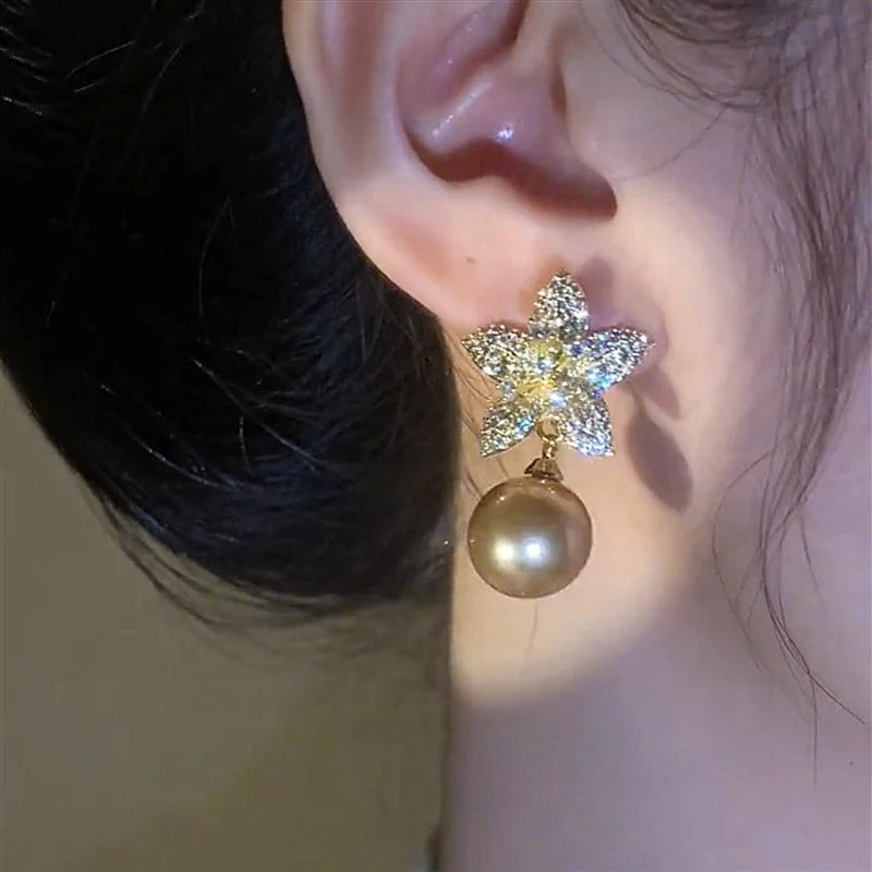 Fashion Trend Sparkling Zircon Flower Pearl Pendant Stud Earrings for Women Elegant