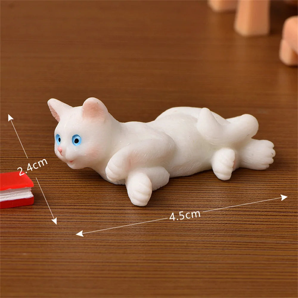 Cute Figurines Miniature Cartoon Animal Cat Resin Ornament