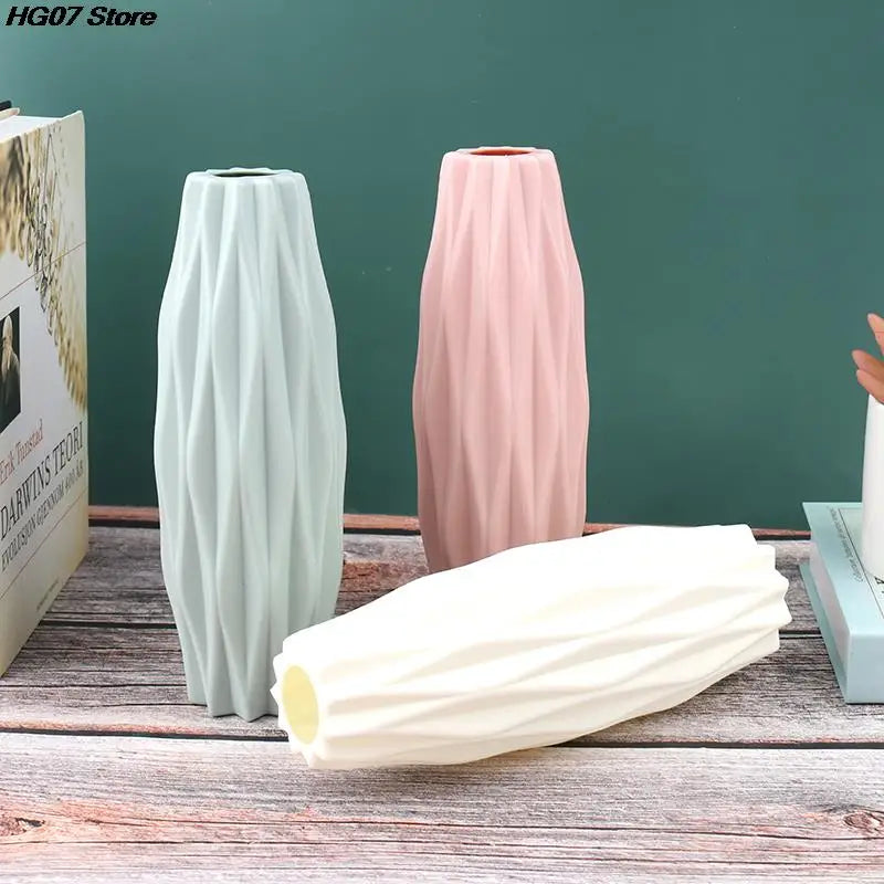 Vase Modern Creative White Imitation Ceramic Flower Pot