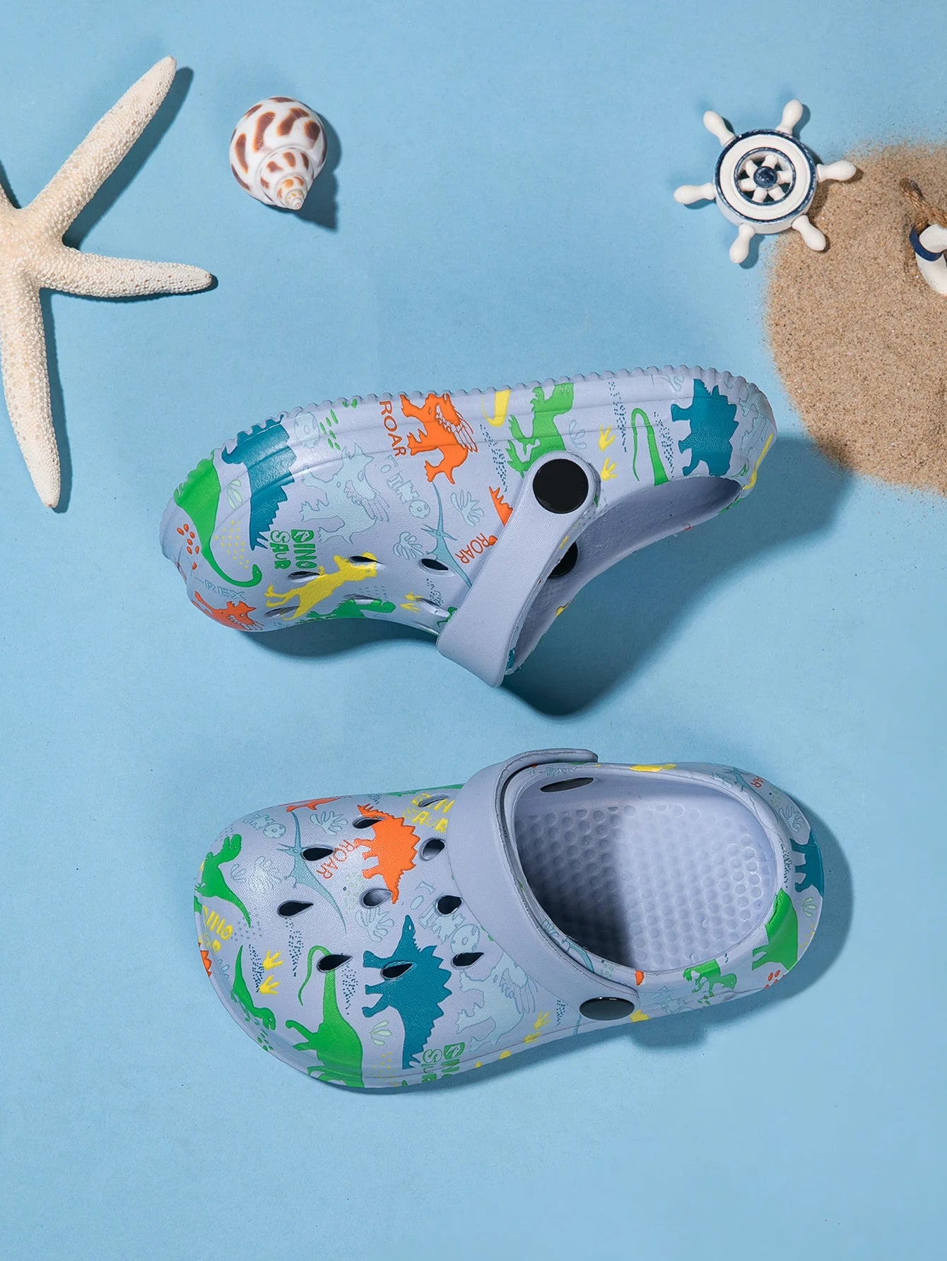 Summer Boys Fashion Leisure Outdoor Beach Dinosaur Hole Shoes