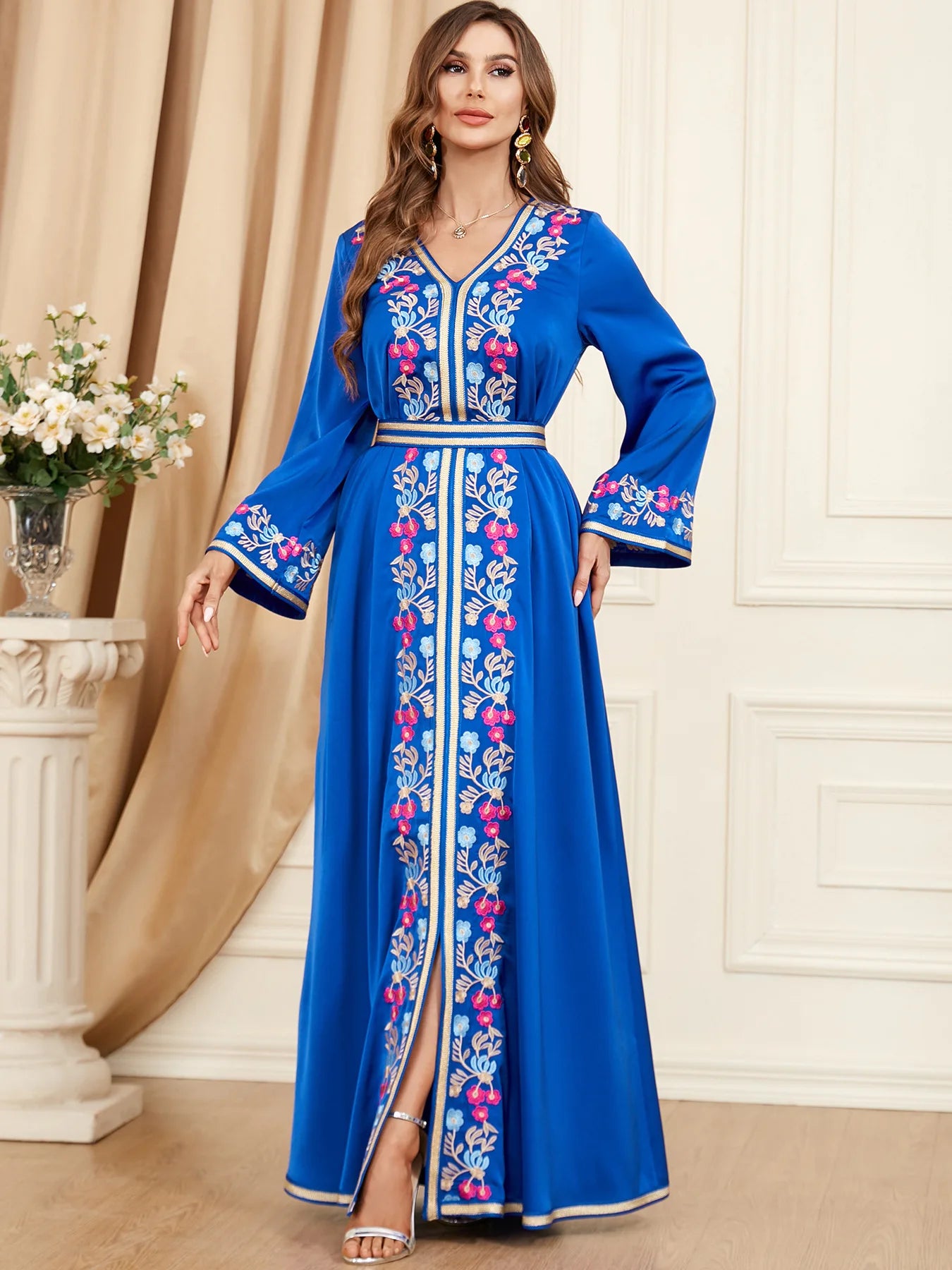 Maxi Dress Kaftan Floral Embroidered Women Fashion Jellaba Muslim Clothing Dubai Long Sleeve Abaya Ladies Evening Dresses 2024