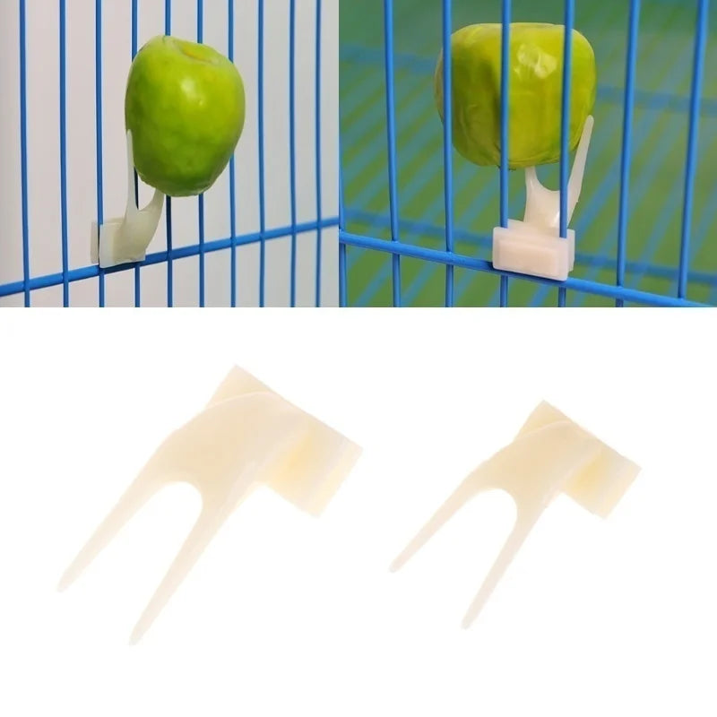 Pet Feeding Accessories 4Pcs Birds Parrots Fruit Fork Pet Supplies Plastic Food Holder Feeding on Cage Pet Supplies