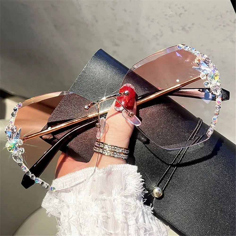 Women's Sunglasses Luxury Brand Designer Vintage Rimless Rhinestone