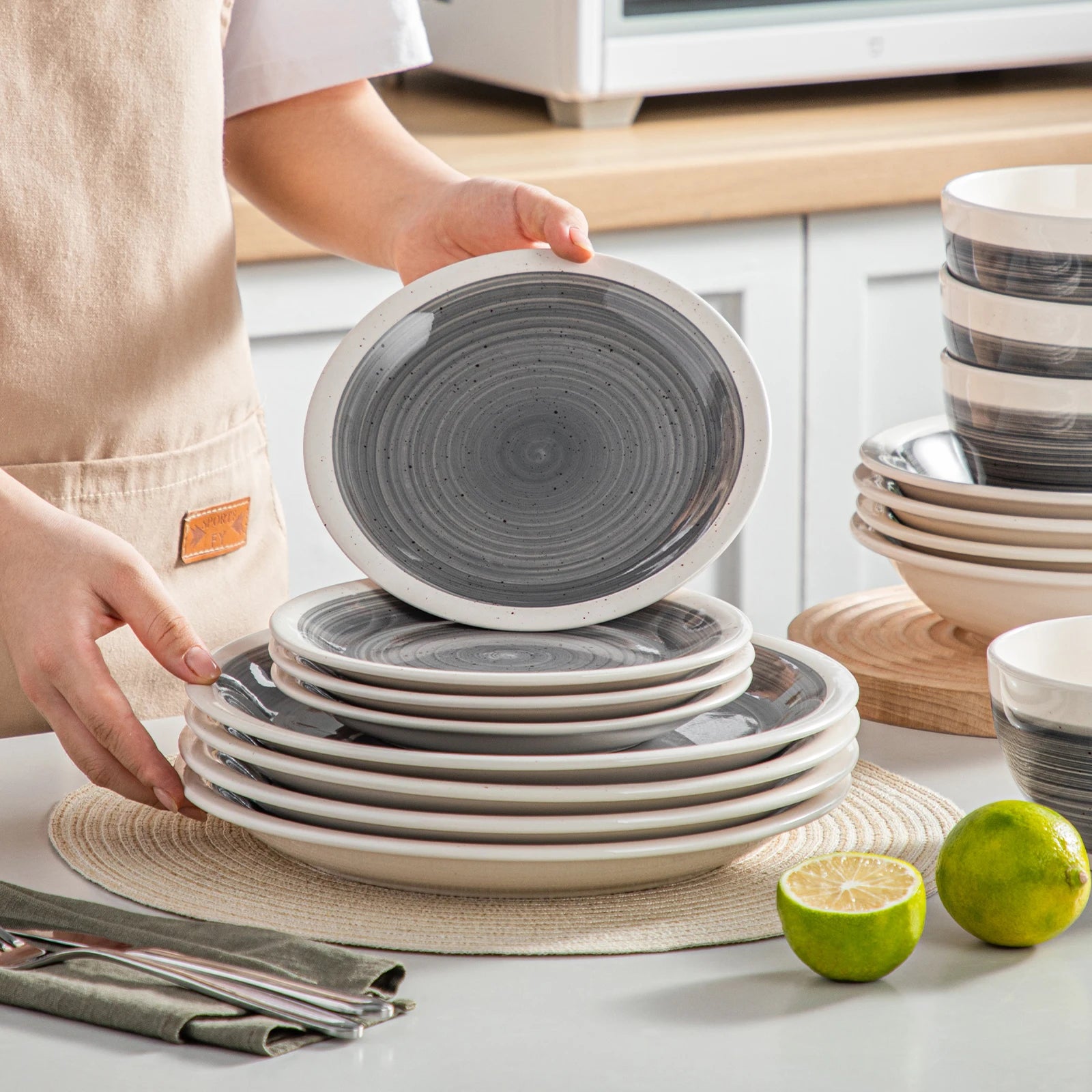 Grey Color Stoneware Tableware Set with Dinner/Dessert Plate Cereal/Pasta Bowl  For 4/8 Person