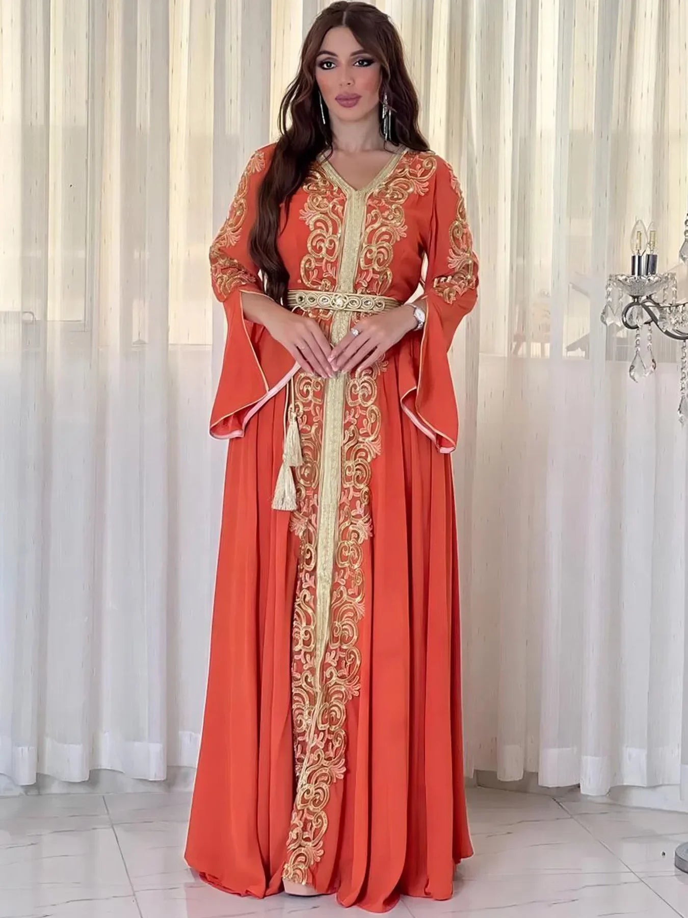 Eid al-Adha Arabian Dubai Embroidery Applique Dress Muslim Party Dinner Robe Abaya Elegant Evening Dress Long Sleeves Party Gown