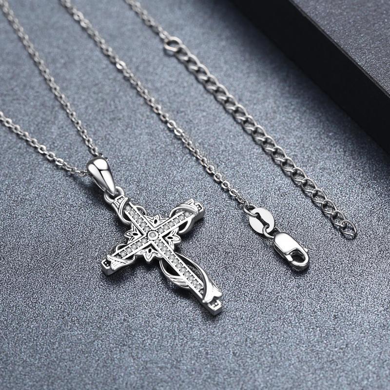 Cross Pendant Necklace